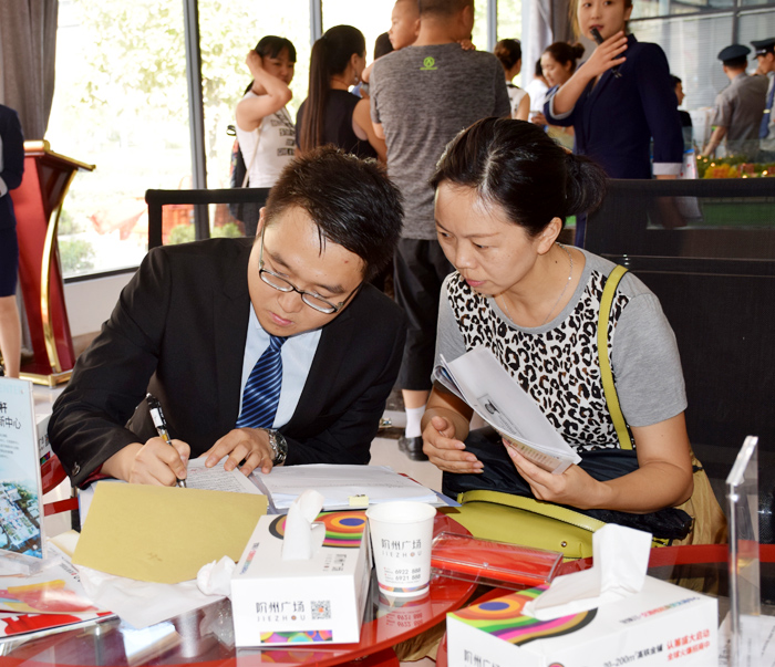 喜報(bào)！捷報(bào)！一經(jīng)推出即成隴南商業(yè)傳奇！