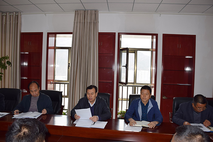 市龍江公司召開全體員工大會(huì)，專題傳達(dá)學(xué)習(xí)上級(jí)會(huì)議精神