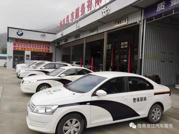 金錘鈑金，銀槍噴漆！龍江汽修值得信賴！