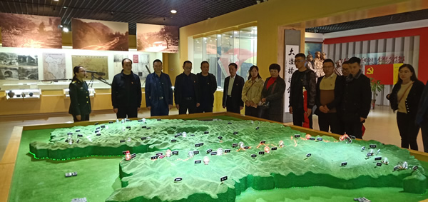 市龍江集團(tuán)開(kāi)展“不忘初心、牢記使命”主題黨日活動(dòng)